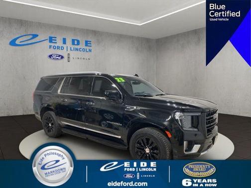Onyx Black 2023 GMC Yukon XL SLT