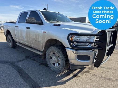 2020 RAM 2500 Tradesman Crew Cab 4x4 6'4' Box
