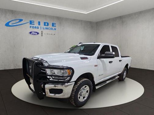2020 RAM 2500 Tradesman Crew Cab 4x4 6'4' Box