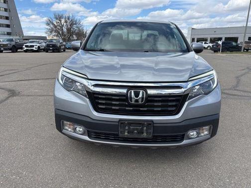 Lunar Silver Metallic 2017 Honda Ridgeline RTL-E