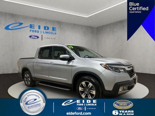 Lunar Silver Metallic 2017 Honda Ridgeline RTL-E