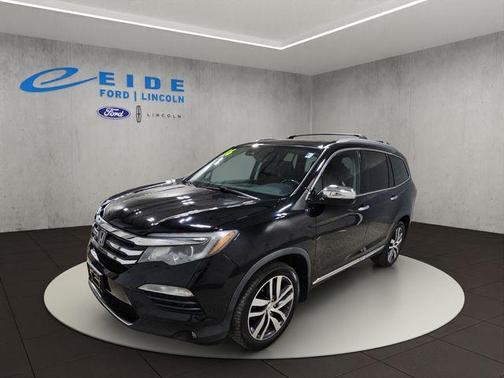 Crystal Black Pearl 2016 Honda Pilot Elite