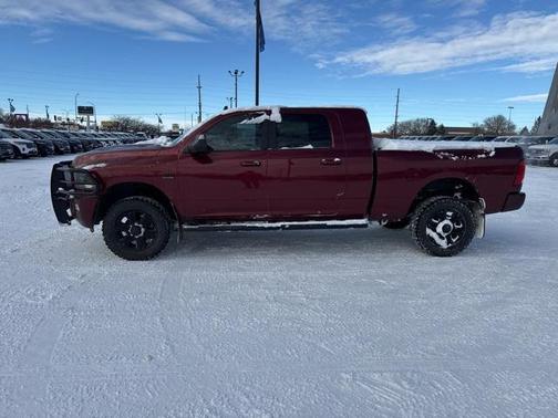 2017 RAM 2500 Big Horn Mega Cab 4x4 6'4' Box