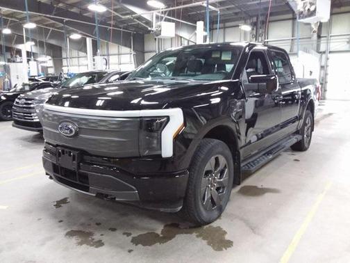 2022 Ford F-150 Lightning LARIAT