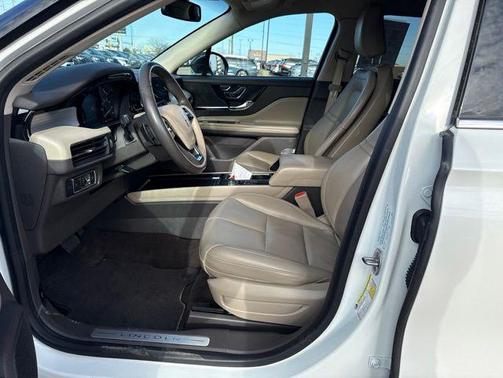 Pristine White 2021 Lincoln Corsair Standard
