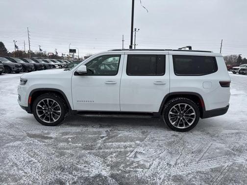 2022 Jeep Wagoneer Series II