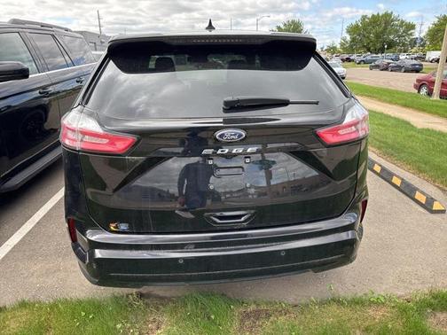2024 Ford Edge ST Line