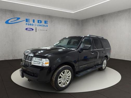 2013 Lincoln Navigator Base