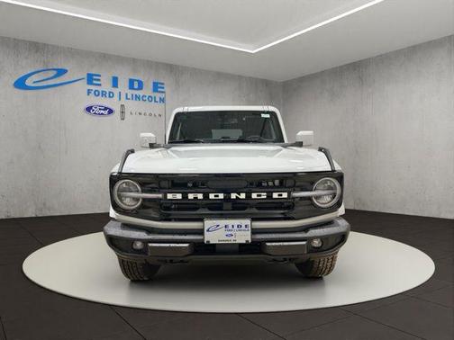 Avalanche 2026 Ford Bronco Outer Banks