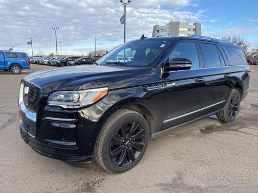 2023 Lincoln Navigator Reserve