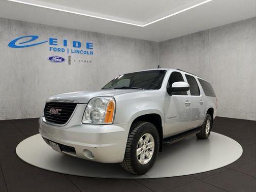 Quicksilver Metallic 2014 GMC Yukon XL 1500 SLE