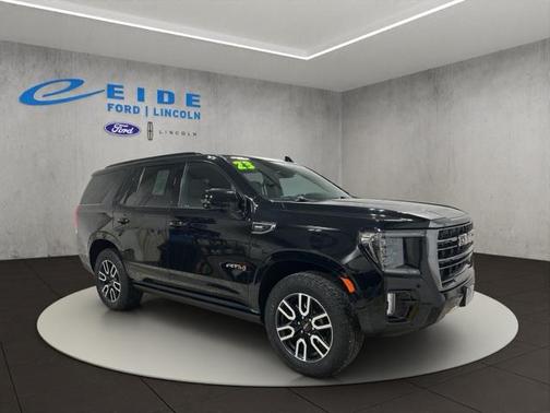 2023 GMC Yukon 4WD AT4