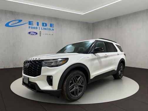 White 2026 Ford Explorer ST-Line