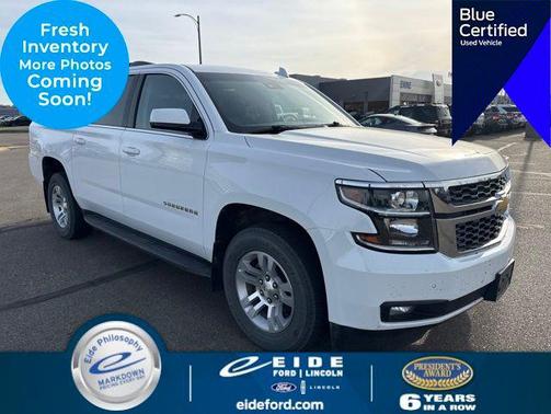 Summit White 2019 Chevrolet Suburban LT