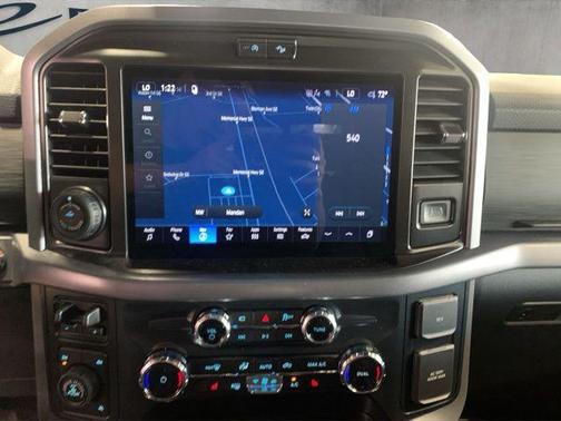 Avalanche 2026 Ford F-150 XLT