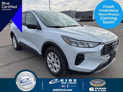 Space Silver Metallic 2025 Ford Escape Active