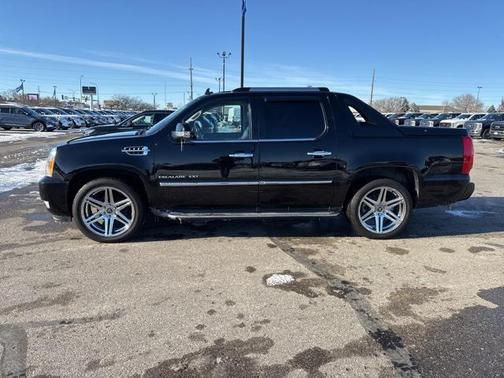 2011 Cadillac Escalade EXT Luxury