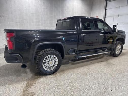 2022 Chevrolet Silverado 2500 High Country