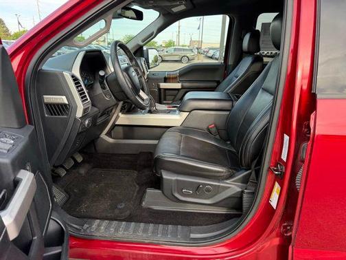 Ruby Red Metallic Tinted Clearcoat 2016 Ford F-150 Lariat
