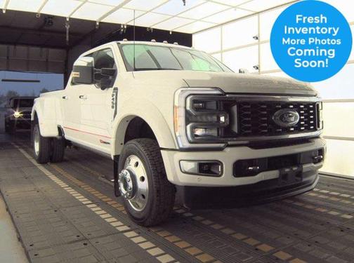 2023 Ford F-450 Platinum