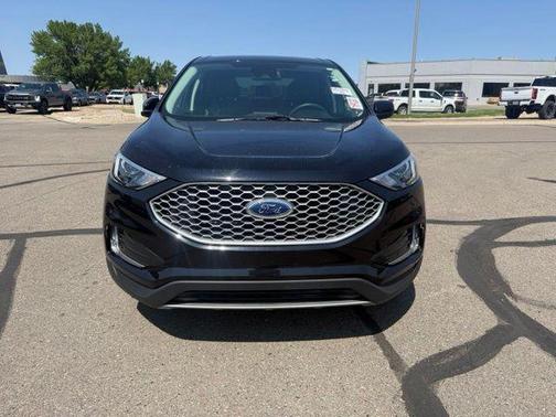 Agate Black Metallic 2024 Ford Edge SEL