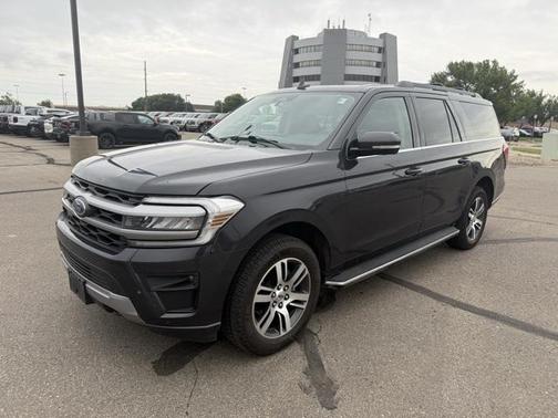 2022 Ford Expedition Max XLT