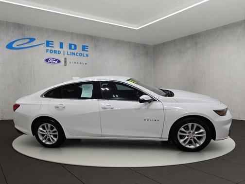 2017 Chevrolet Malibu 1LT