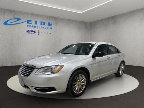 2012 Chrysler 200 LX