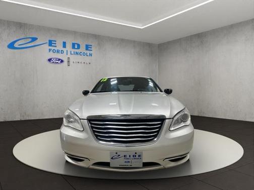 2012 Chrysler 200 LX