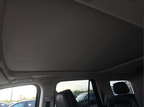 Gray Mist Metallic Tri-Coat 2025 Lincoln Navigator Reserve