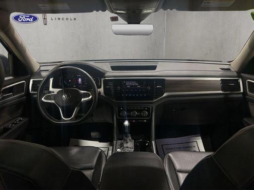Platinum Gray Metallic 2022 Volkswagen Atlas 3.6L SEL