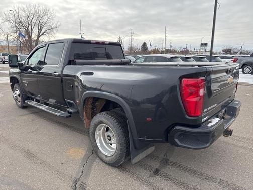 2022 Chevrolet Silverado 3500 High Country