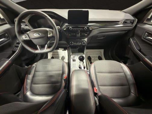 2024 Ford Escape ST-Line Select