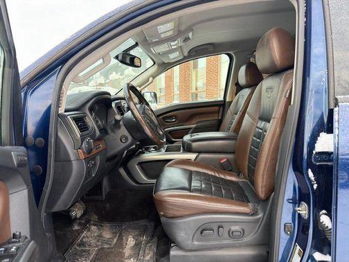 2018 Nissan Titan Platinum Reserve
