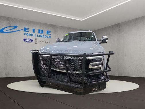 Glacier Gray Metallic TriCoat 2024 Ford F-450 Platinum