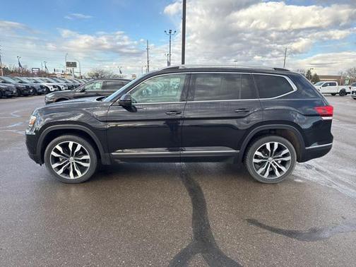 2019 Volkswagen Atlas 3.6L SEL Premium