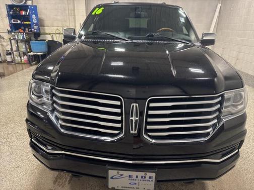 2016 Lincoln Navigator Select