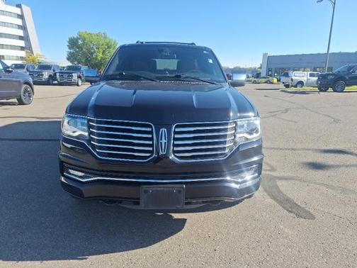 2016 Lincoln Navigator Select