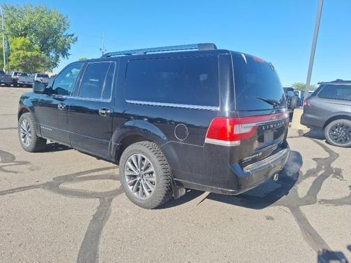 2016 Lincoln Navigator Select