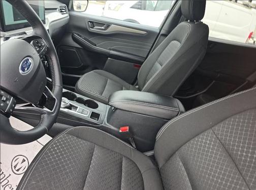 Vapor Blue Metallic 2024 Ford Escape Active