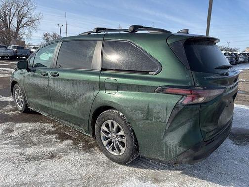 2025 Toyota Sienna XLE