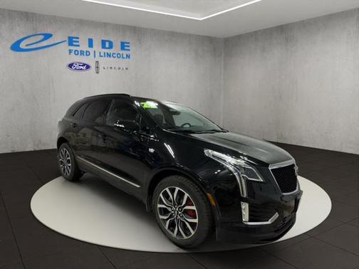 2023 Cadillac XT5 Sport
