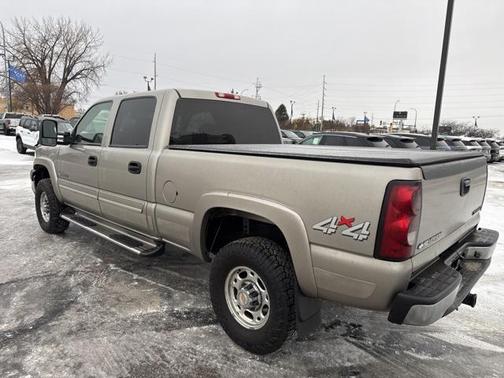 2003 Chevrolet Silverado 2500 LS H/D Crew Cab