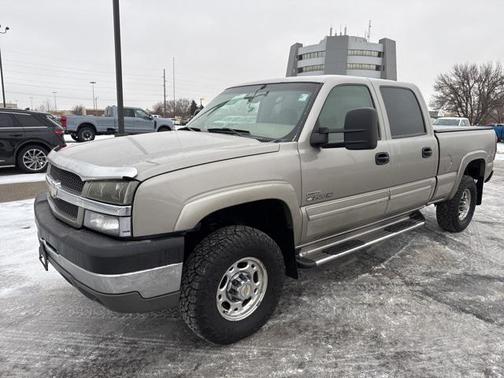 2003 Chevrolet Silverado 2500 LS H/D Crew Cab