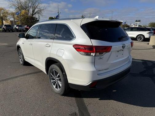 2017 Toyota Highlander Hybrid XLE