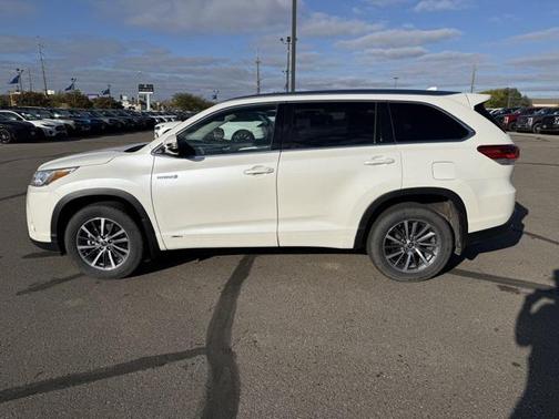 2017 Toyota Highlander Hybrid XLE