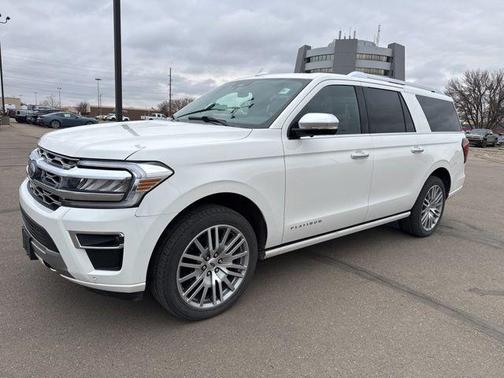 Star White Metallic Tri-Coat 2022 Ford Expedition Max Platinum