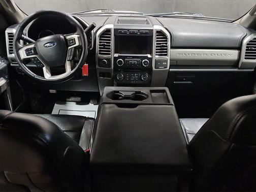 Blue Jeans Metallic 2017 Ford F-250 Lariat