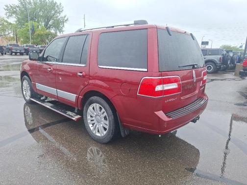 2014 Lincoln Navigator Base