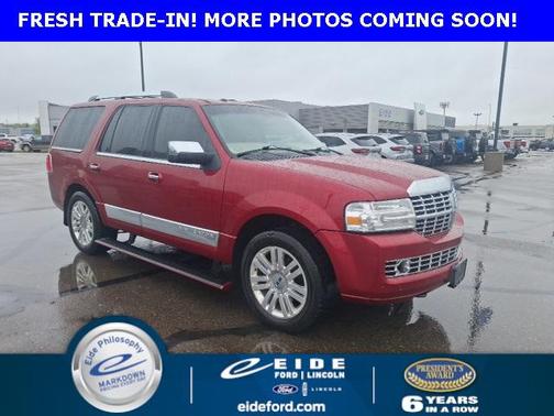 2014 Lincoln Navigator Base